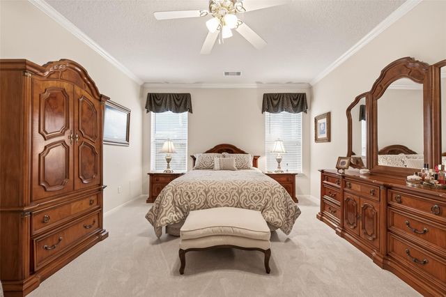 522 Beauregard Drive, Conroe, TX 77302