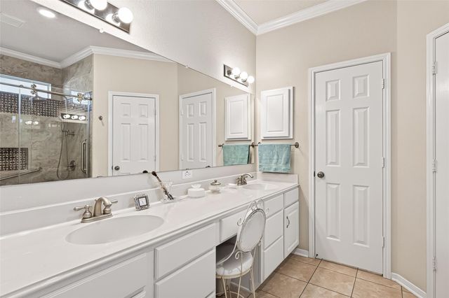 522 Beauregard Drive, Conroe, TX 77302