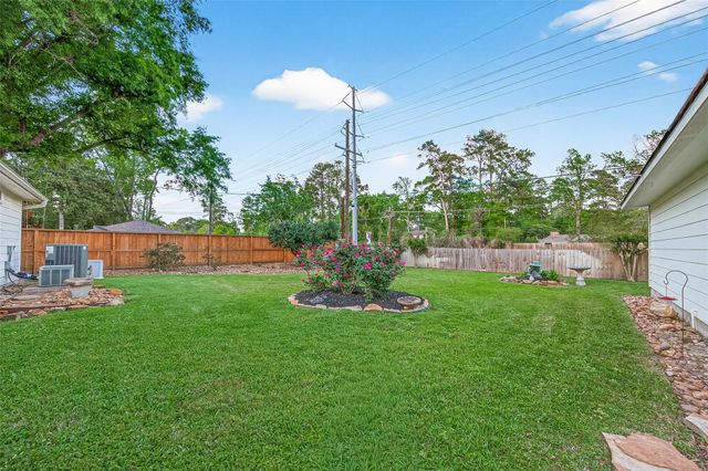 522 Beauregard Drive, Conroe, TX 77302