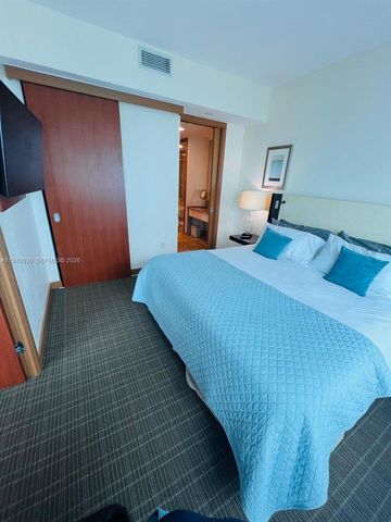 1395 Brickell Ave 2712, Miami, FL 33131