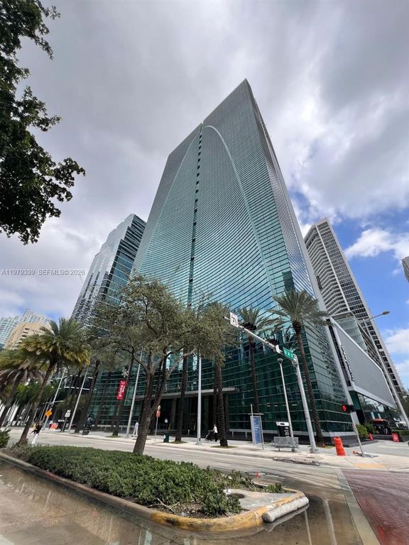 1395 Brickell Ave 2712, Miami, FL 33131
