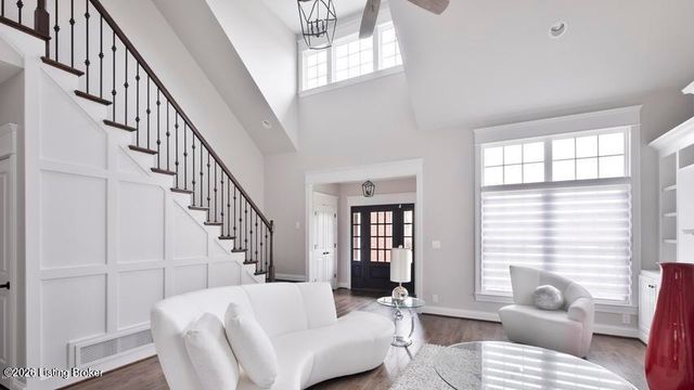 5300 Pebble Creek Pl, Louisville, KY 40241
