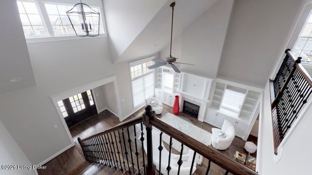 5300 Pebble Creek Pl, Louisville, KY 40241