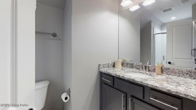 5300 Pebble Creek Pl, Louisville, KY 40241