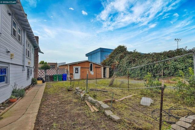 3750 Angelo Ave, Oakland, CA 94619