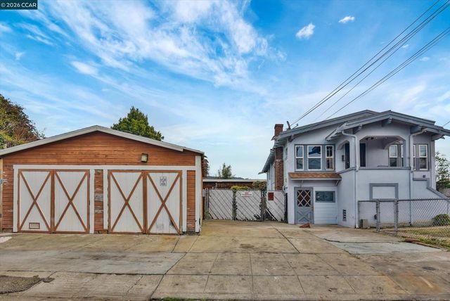 3750 Angelo Ave, Oakland, CA 94619