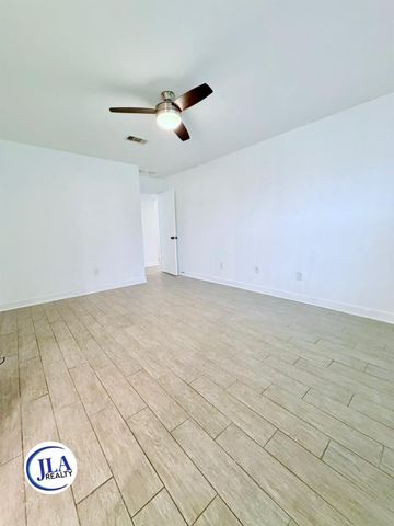 21604 Horseshoe Drive, Porter, TX 77365
