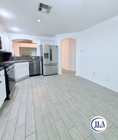 21604 Horseshoe Drive, Porter, TX 77365