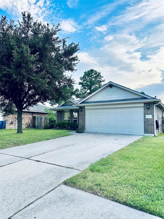 21604 Horseshoe Drive, Porter, TX 77365