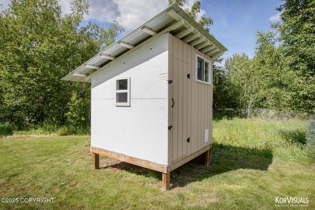 5301 E Revolutionary Way, Wasilla, AK 99654