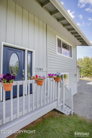 5301 E Revolutionary Way, Wasilla, AK 99654