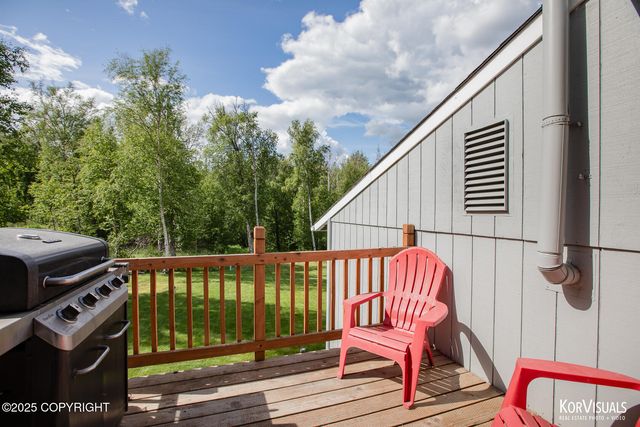 5301 E Revolutionary Way, Wasilla, AK 99654