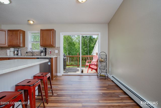 5301 E Revolutionary Way, Wasilla, AK 99654