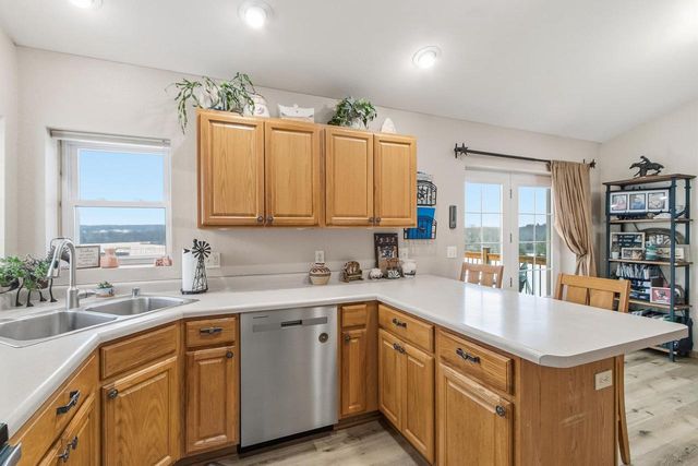 W6800 County Road D, Oxford, WI 53952