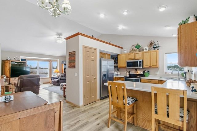 W6800 County Road D, Oxford, WI 53952