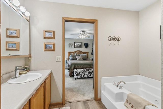 W6800 County Road D, Oxford, WI 53952