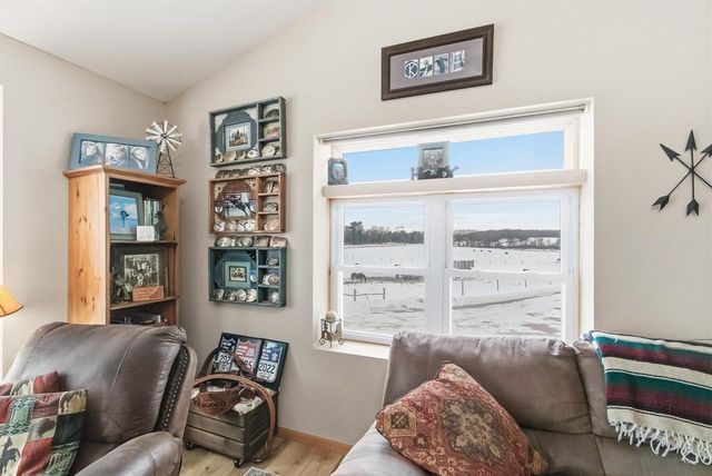 W6800 County Road D, Oxford, WI 53952