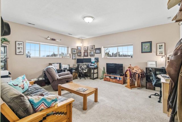 W6800 County Road D, Oxford, WI 53952