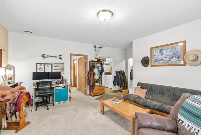 W6800 County Road D, Oxford, WI 53952