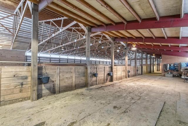 W6800 County Road D, Oxford, WI 53952