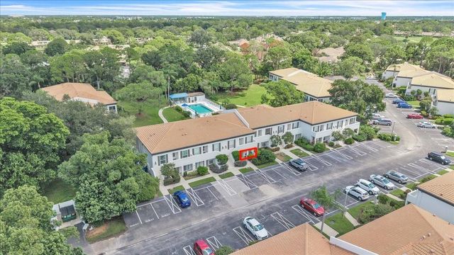 5209 WEDGEWOOD LANE 17, Sarasota, FL 34235
