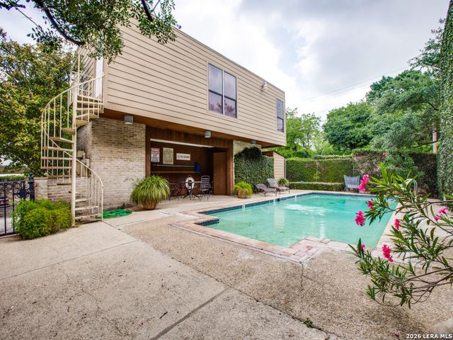 185 Terrell Rd Apt 101, San Antonio, TX 78209