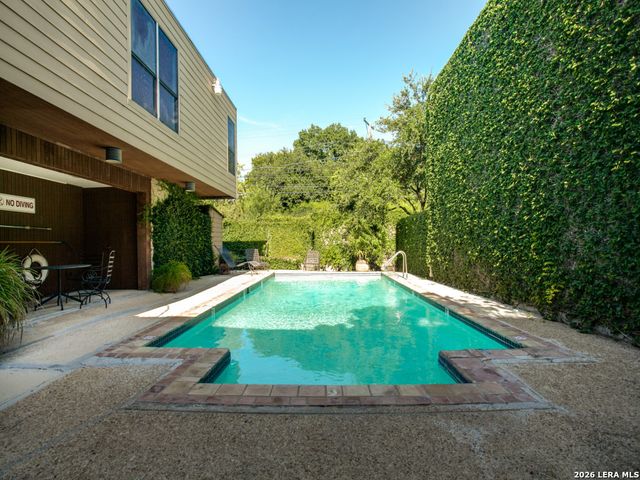 185 Terrell Rd Apt 101, San Antonio, TX 78209