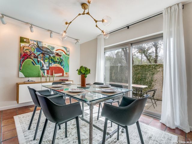 185 Terrell Rd Apt 101, San Antonio, TX 78209