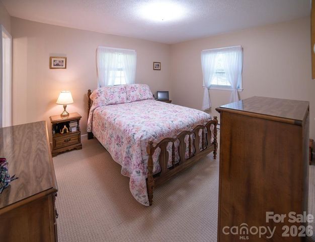 1802 Hopewell Road, Morganton, NC 28655