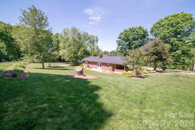 1802 Hopewell Road, Morganton, NC 28655
