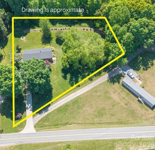 1802 Hopewell Road, Morganton, NC 28655