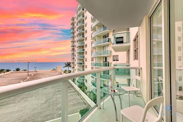 3901 S Ocean Dr 6Y, Hollywood, FL 33019