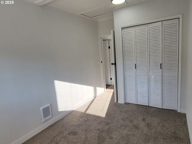 129 N P St, Cottage Grove, OR 97424