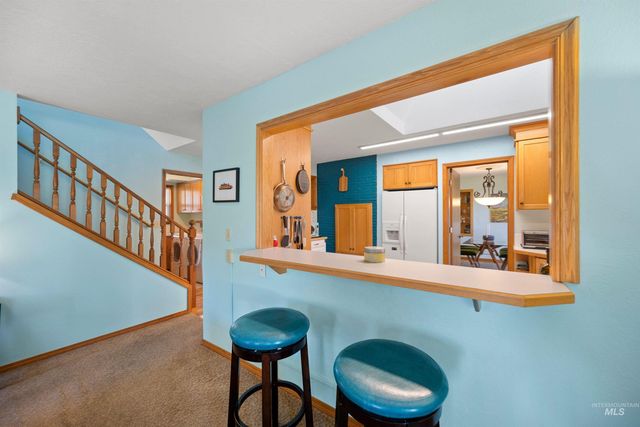 3718 N Cabarton Ln, Boise, ID 83704