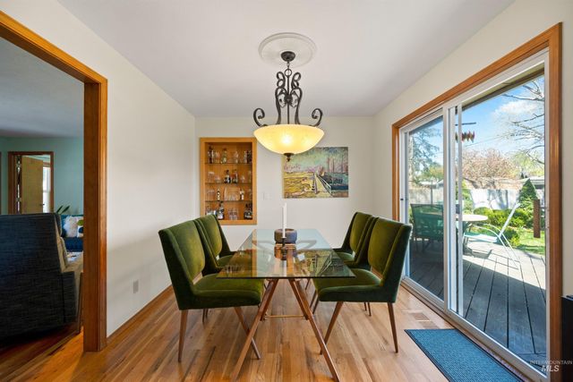 3718 N Cabarton Ln, Boise, ID 83704