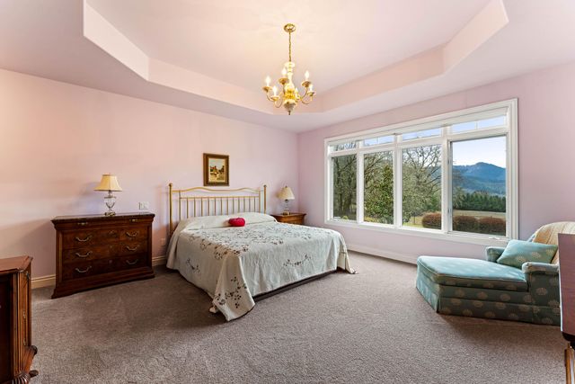 3396 Foots Creek Road, Gold Hill, OR 97525