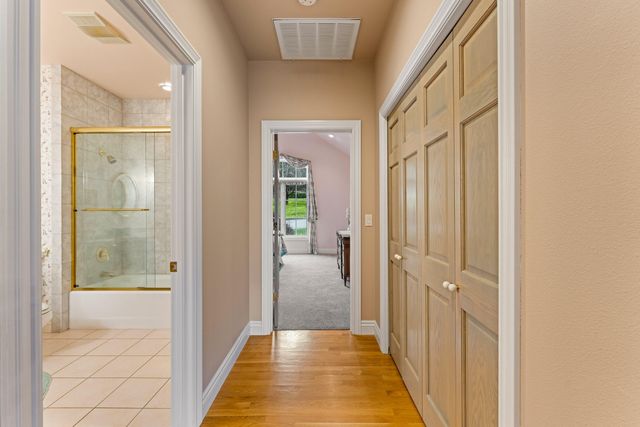 3396 Foots Creek Road, Gold Hill, OR 97525