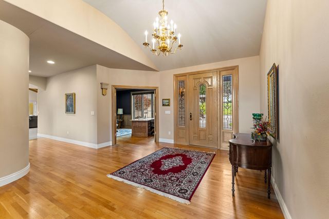 3396 Foots Creek Road, Gold Hill, OR 97525