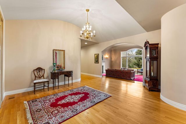 3396 Foots Creek Road, Gold Hill, OR 97525