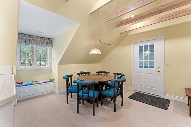 3396 Foots Creek Road, Gold Hill, OR 97525