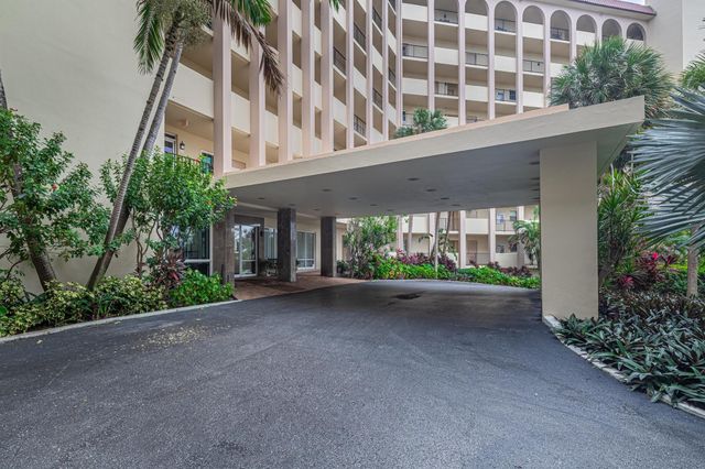 3475 S Ocean Boulevard 201, Palm Beach, FL 33480