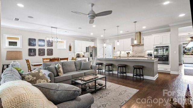 4846 Looking Glass Trail, Denver, NC 28037