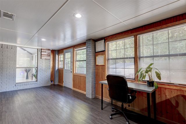 175 E Pleasant Run Road, Cedar Hill, TX 75104