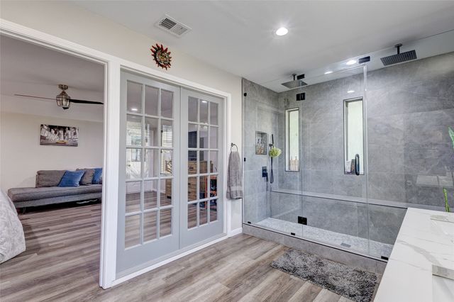 175 E Pleasant Run Road, Cedar Hill, TX 75104