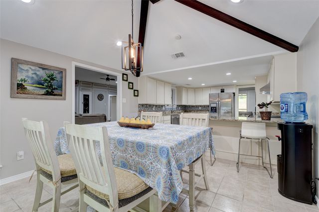 175 E Pleasant Run Road, Cedar Hill, TX 75104
