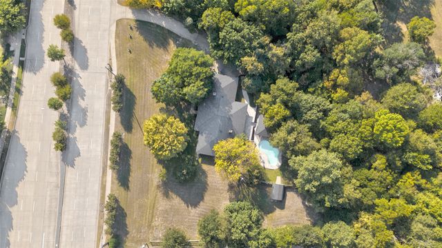175 E Pleasant Run Road, Cedar Hill, TX 75104