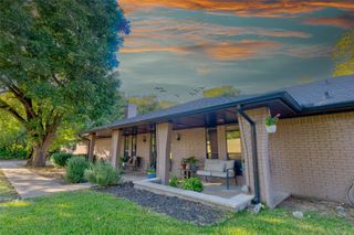 175 E Pleasant Run Road, Cedar Hill, TX 75104