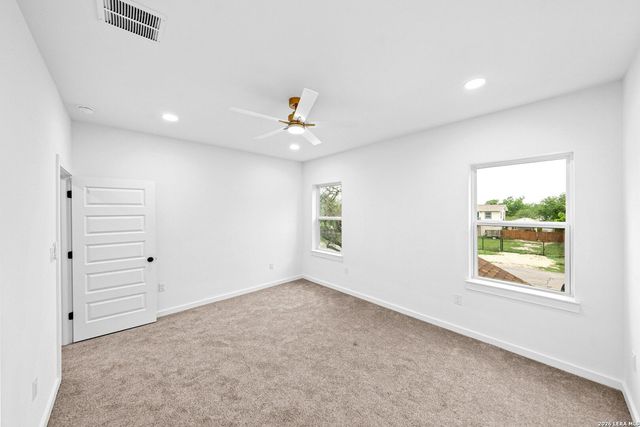 114 San Antonio Blvd, San Antonio, TX 78201