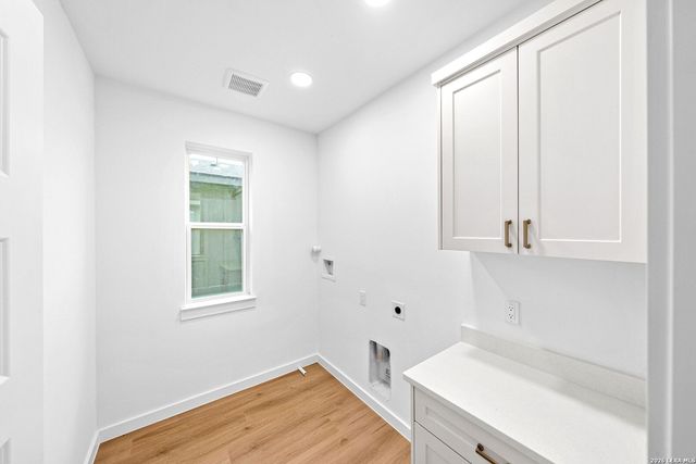 114 San Antonio Blvd, San Antonio, TX 78201