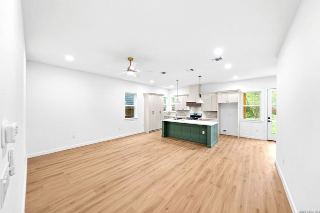 114 San Antonio Blvd, San Antonio, TX 78201